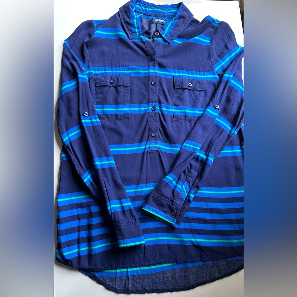 Old Navy women’s blue green stripe button pull over long sleeve shirt Sz S